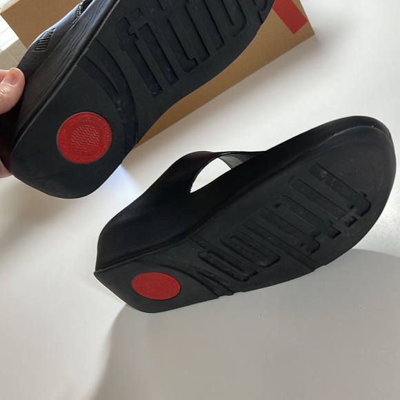 Fit flop leather flip flops - Picture 10 of 11